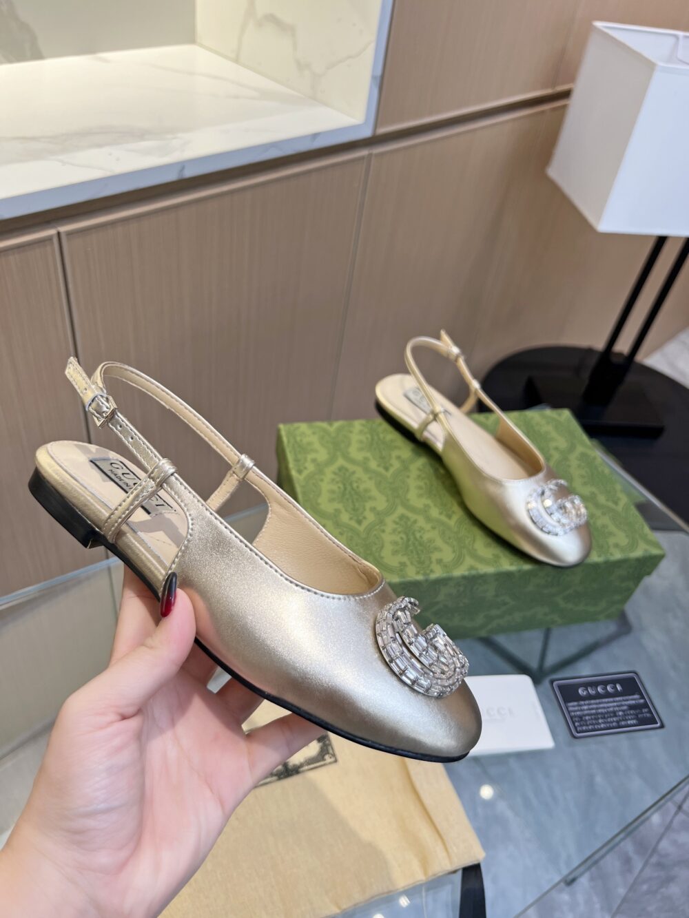 GUCCI GG CRYSTAL SLINGBACK SILVER - Image 3