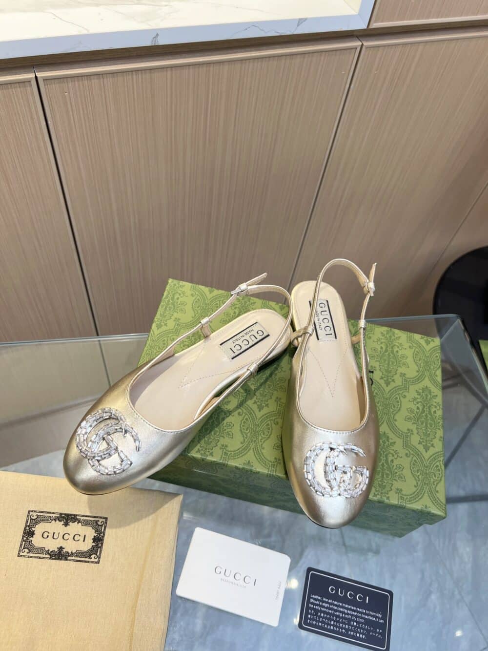 GUCCI GG CRYSTAL SLINGBACK SILVER - Image 7