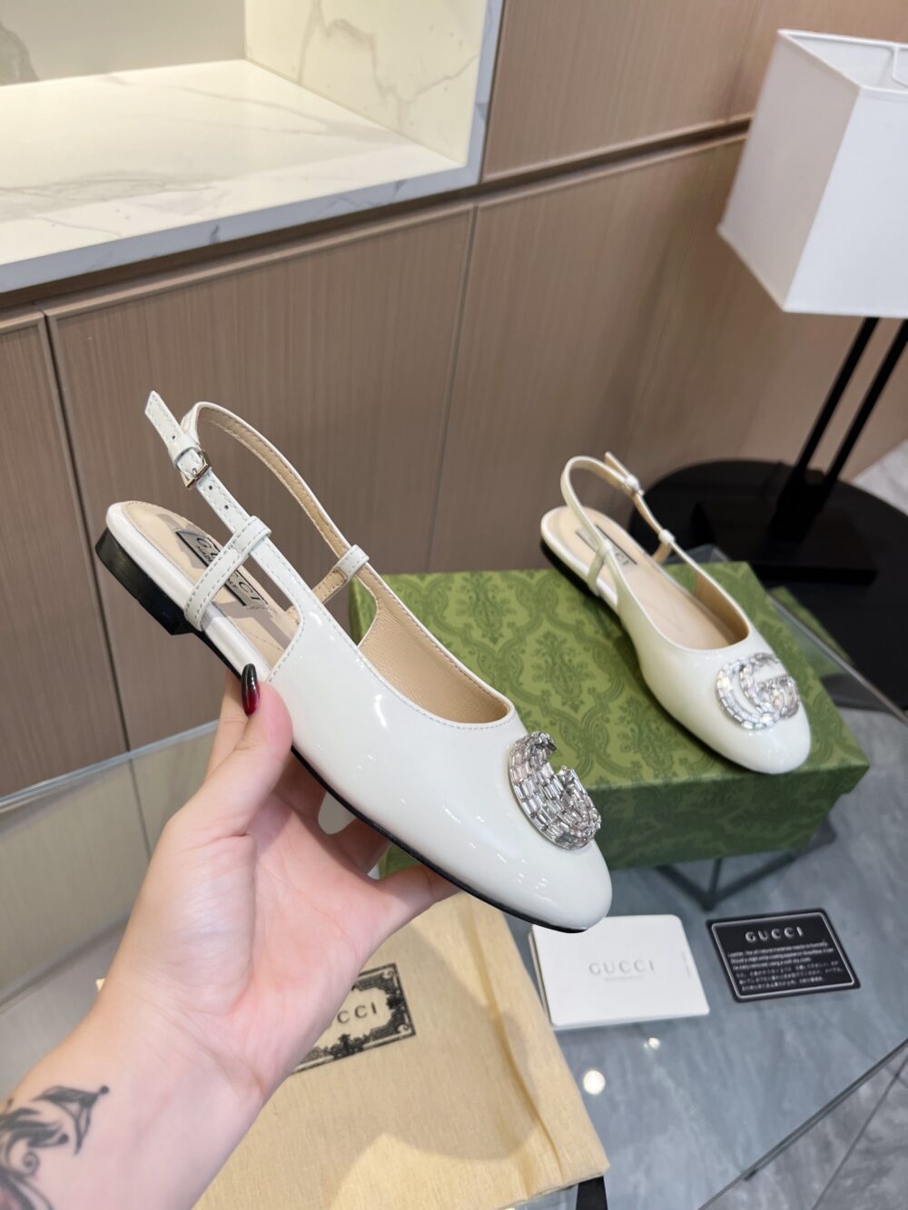 GUCCI GG CRYSTAL SLINGBACK WHITE - Image 3