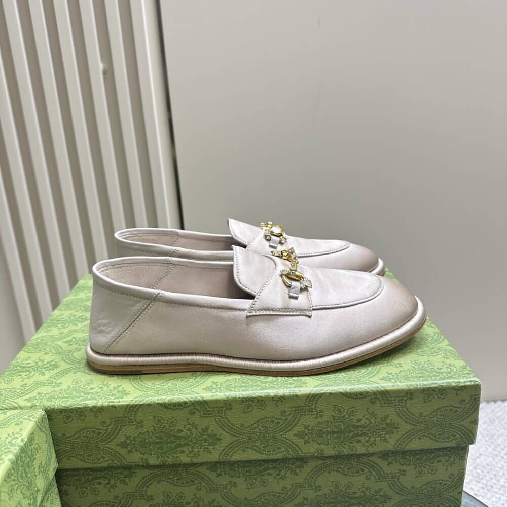 GUCCI WOMEN'S HORSEBIT LOAFER WITH CRYSTALS BEIGE - Image 8