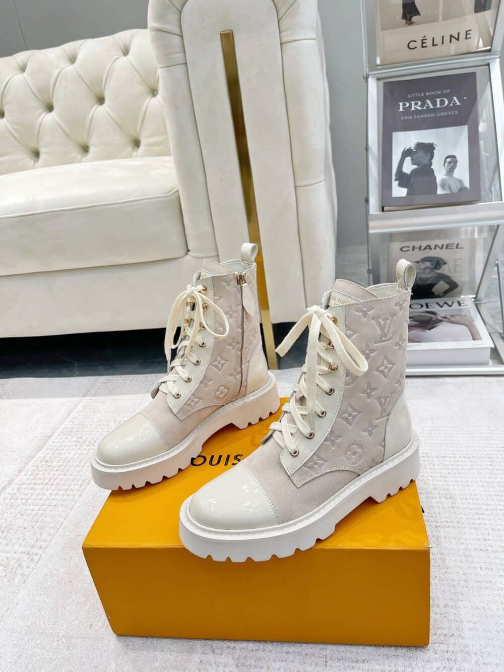LOUIS VUITTON TERRITORY FLAT RANGER WHITE - Image 10