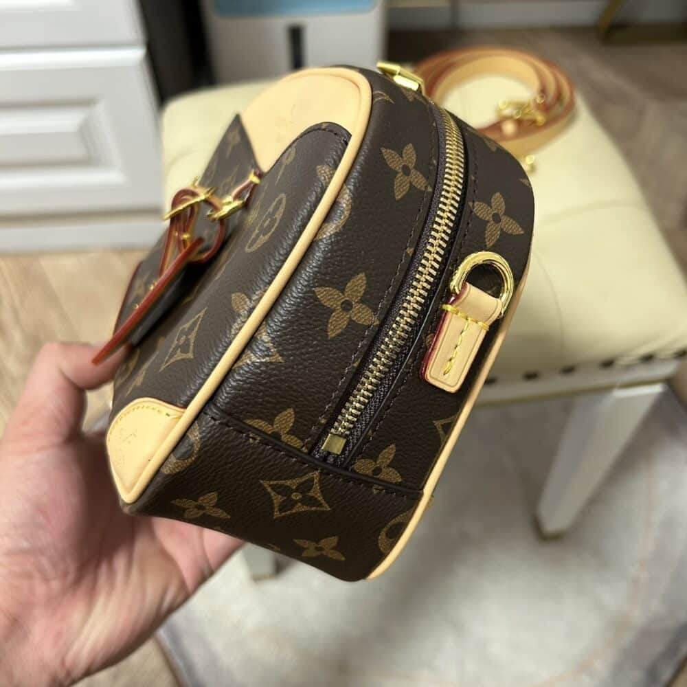 LOUIS VUITTON DEAUVILLE MONOGRAM BAG BROWN 19CM M45528 - Image 7