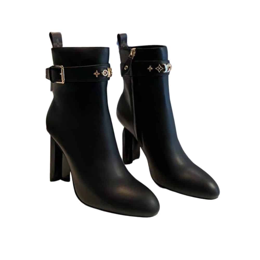 LOUIS VUITTON ANKLE BOOT BLACK