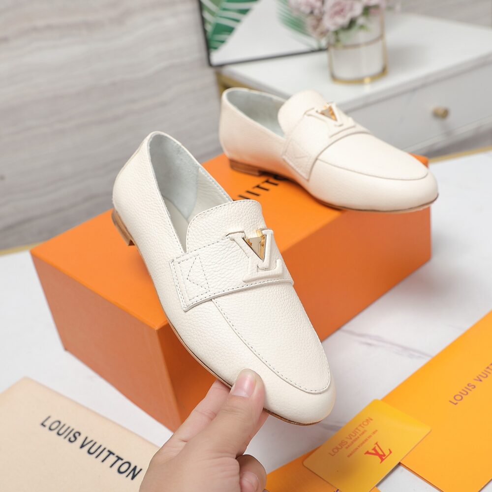 LOUIS VUITTON LV CAPRI LOAFER WHITE - Image 4