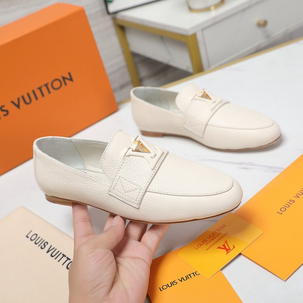 LOUIS VUITTON LV CAPRI LOAFER WHITE - Image 5