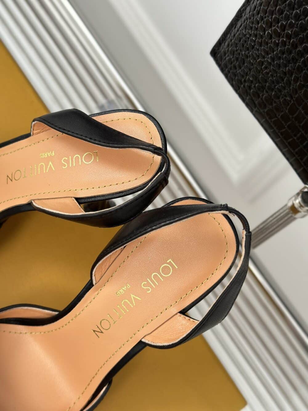 LOUIS VUITTON BLOSSOM SLINGBACK PUMP BLACK 1ACAPS - Image 9