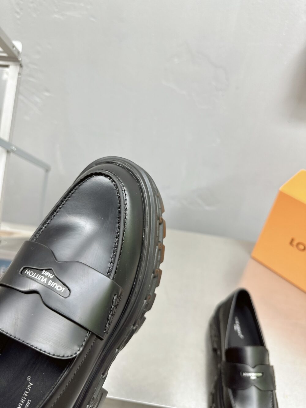 LOUIS VUITTON LV RECORD LOAFER BLACK 1AC9I9 - Image 5