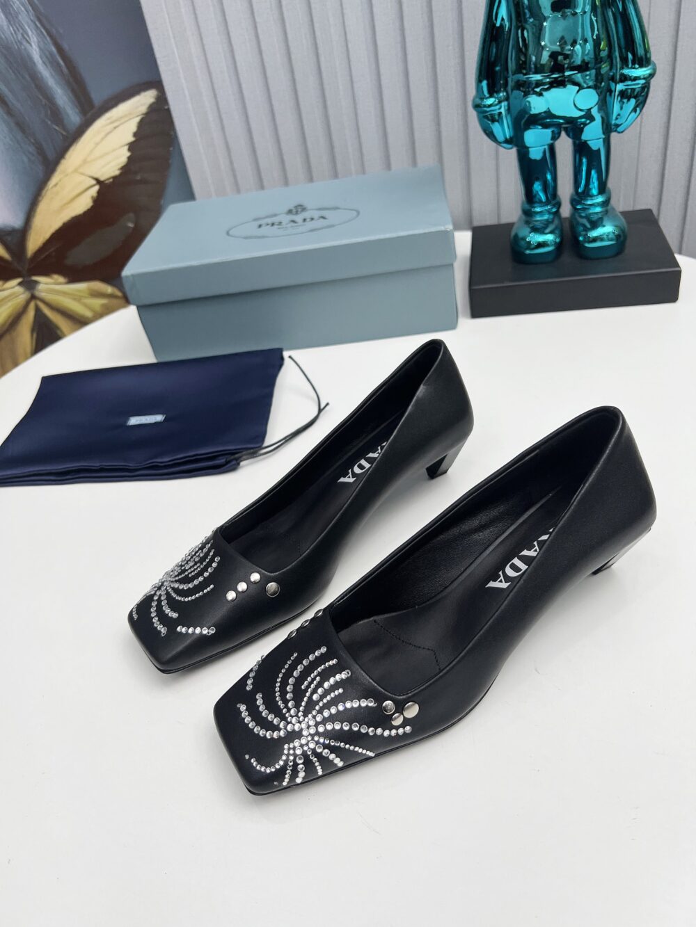 PRADA CRYSTAL PUMPS BLACK - Image 7