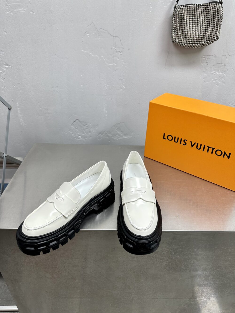 LOUIS VUITTON LV RECORD LOAFER WHITE - Image 7