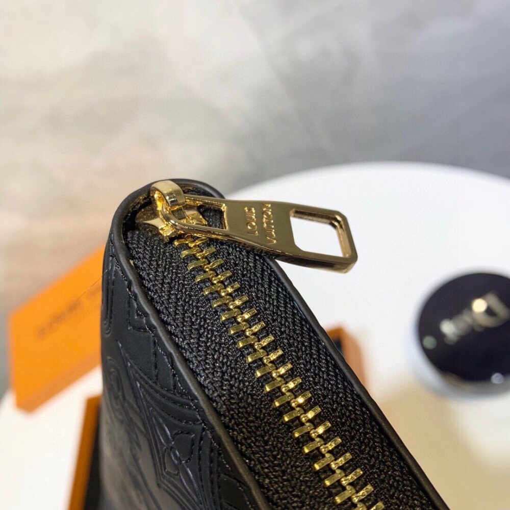 LOUIS VUITTON MONOGRAM CLUTCH BLACK 19CM - Image 8