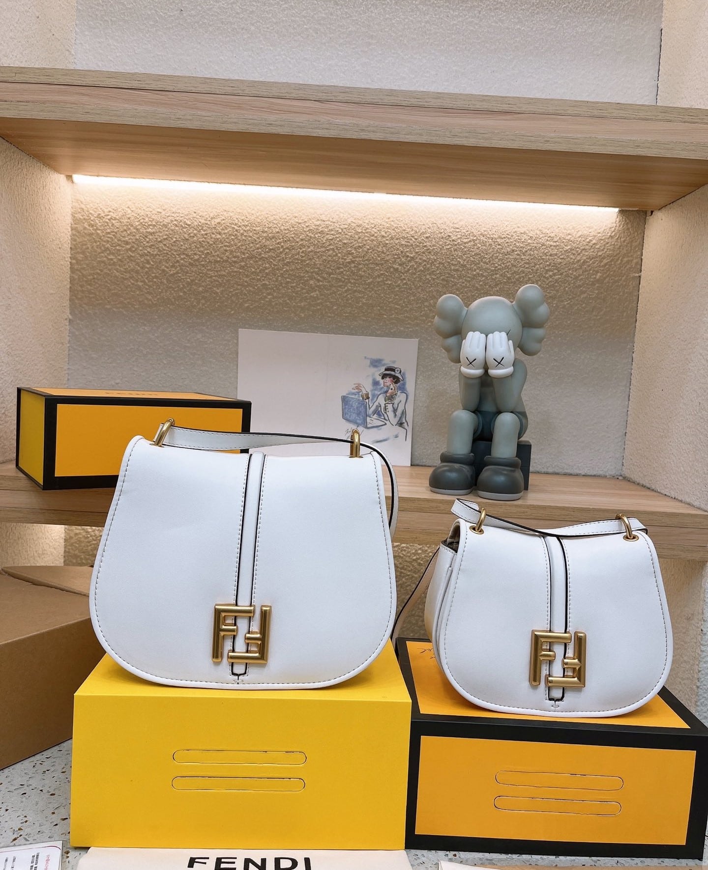 FENDI C’MON MINI WHITE LEATHER BAG 20CM 8BS082AQ0LF1550 - Image 2