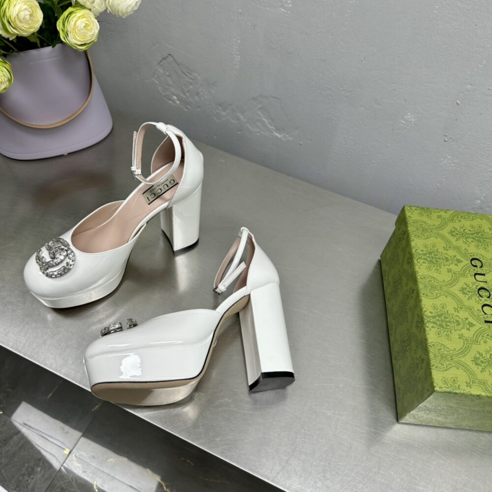 GUCCI WOMEN'S PLATFORM PUMP WITH DOUBLE G WHITE - Image 4