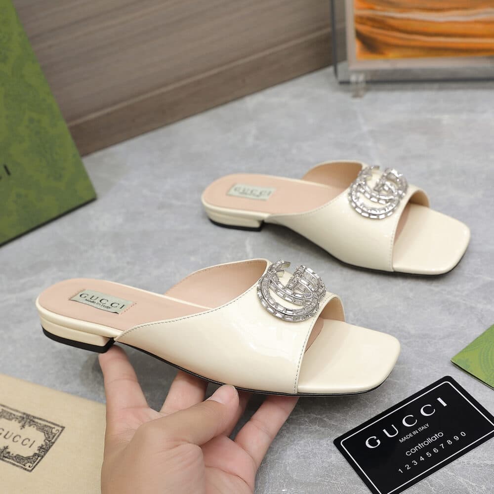 GUCCI GG CRYSTAL SLIPPERS WHITE - Image 6