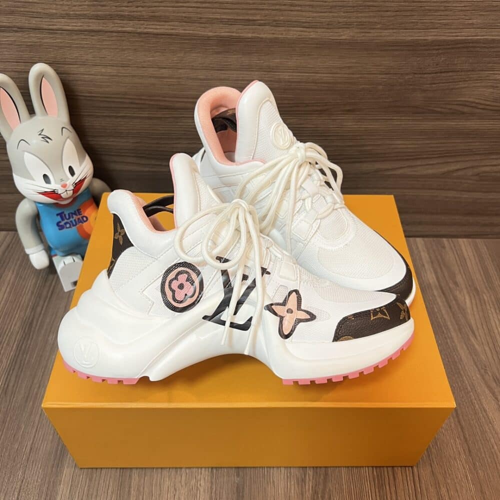 LOUIS VUITTON LV MONOGRAM CHUNKY SNEAKERS WHITE - Image 3