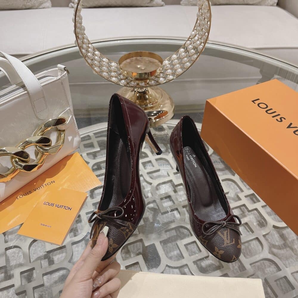 LOUIS VUITTON BLOSSOM PUMP RED - Image 3
