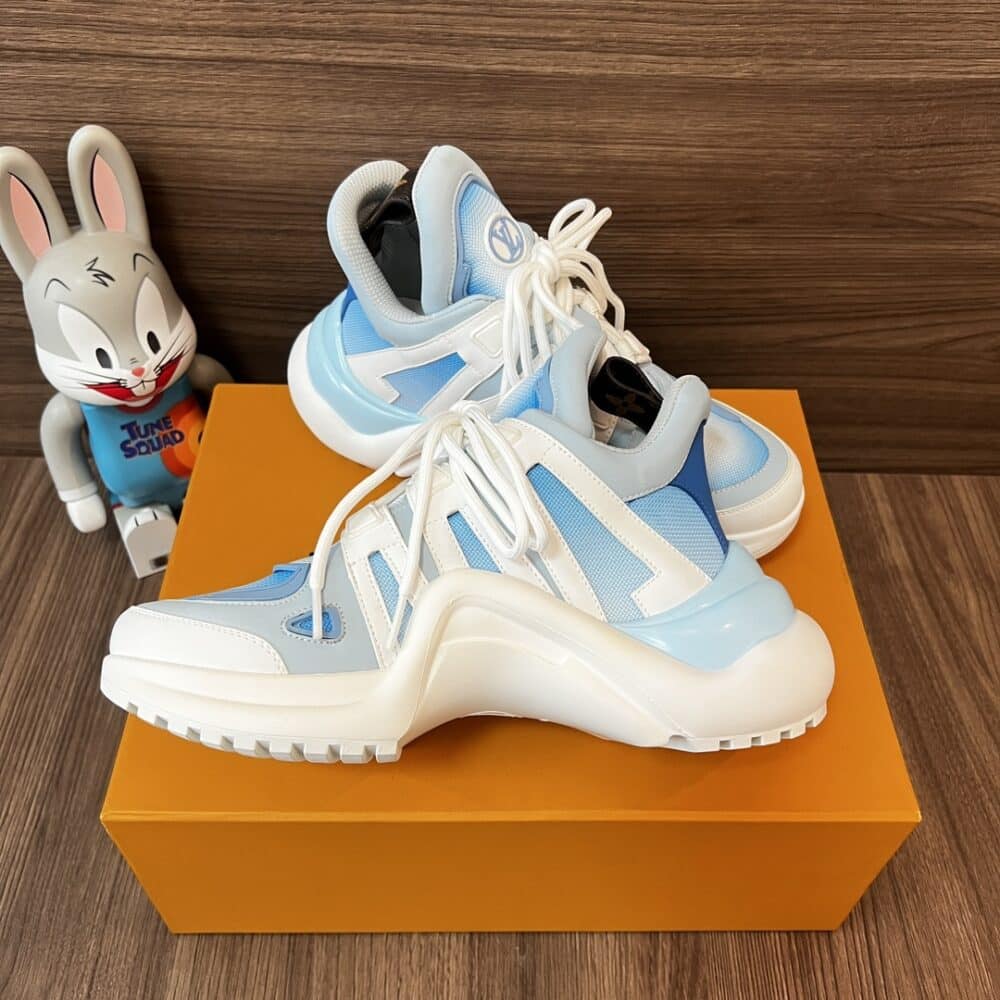 LOUIS VUITTON ARCHLIGHT SNEAKER GRADIENT BLUE 1A9RV7 - Image 3