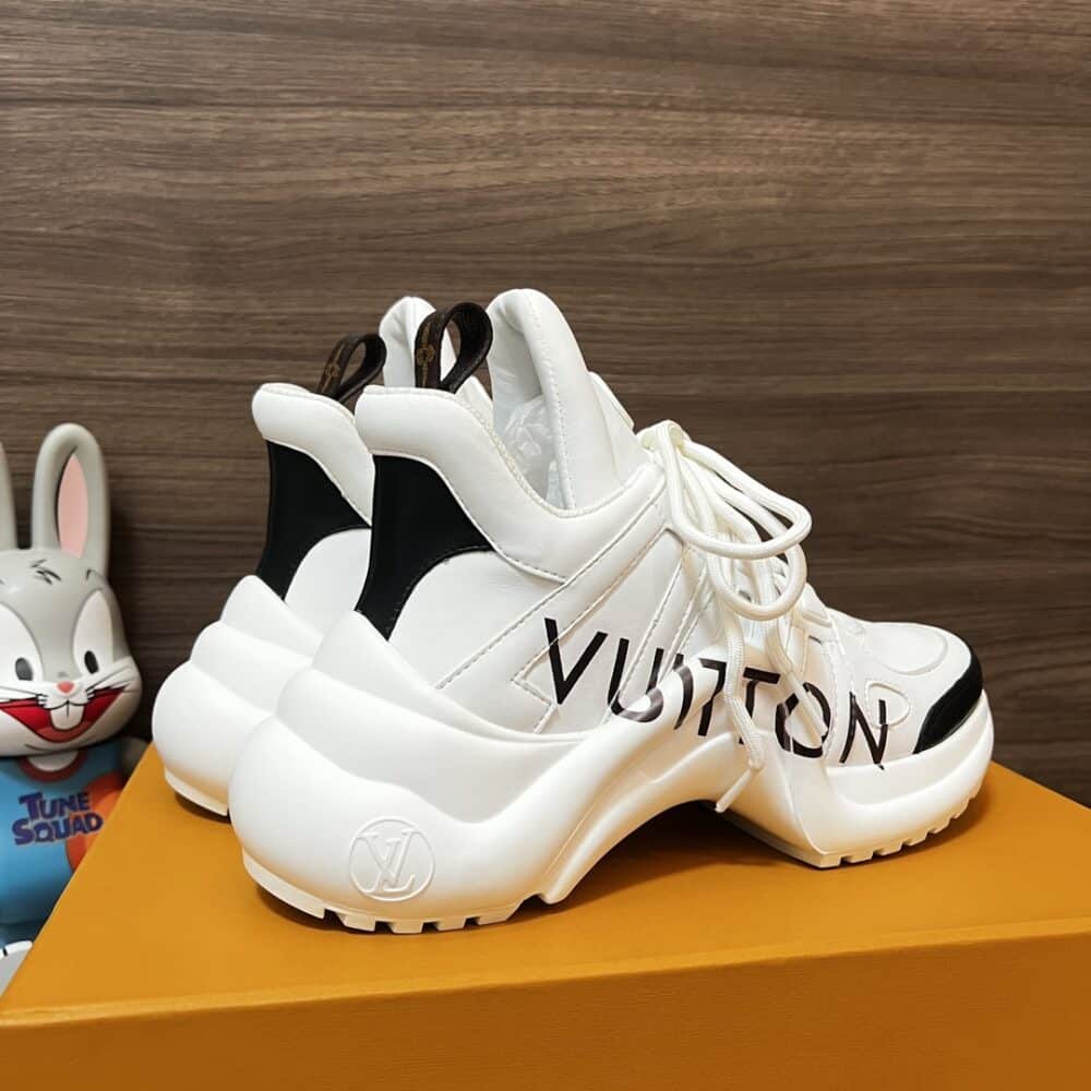 LOUIS VUITTON ARCHLIGHT SNEAKER WHITE - Image 6