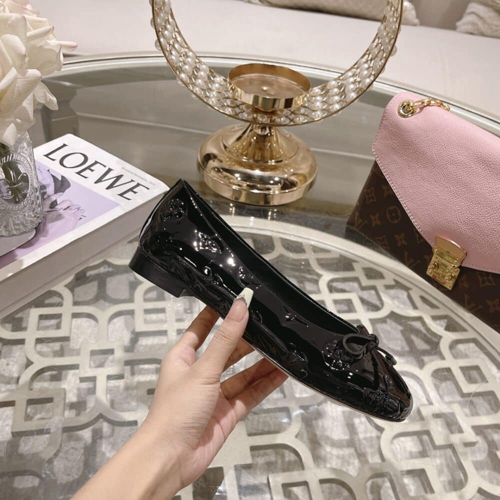 LOUIS VUITTON NINA FLAT BALLERINA BLACK - Image 5