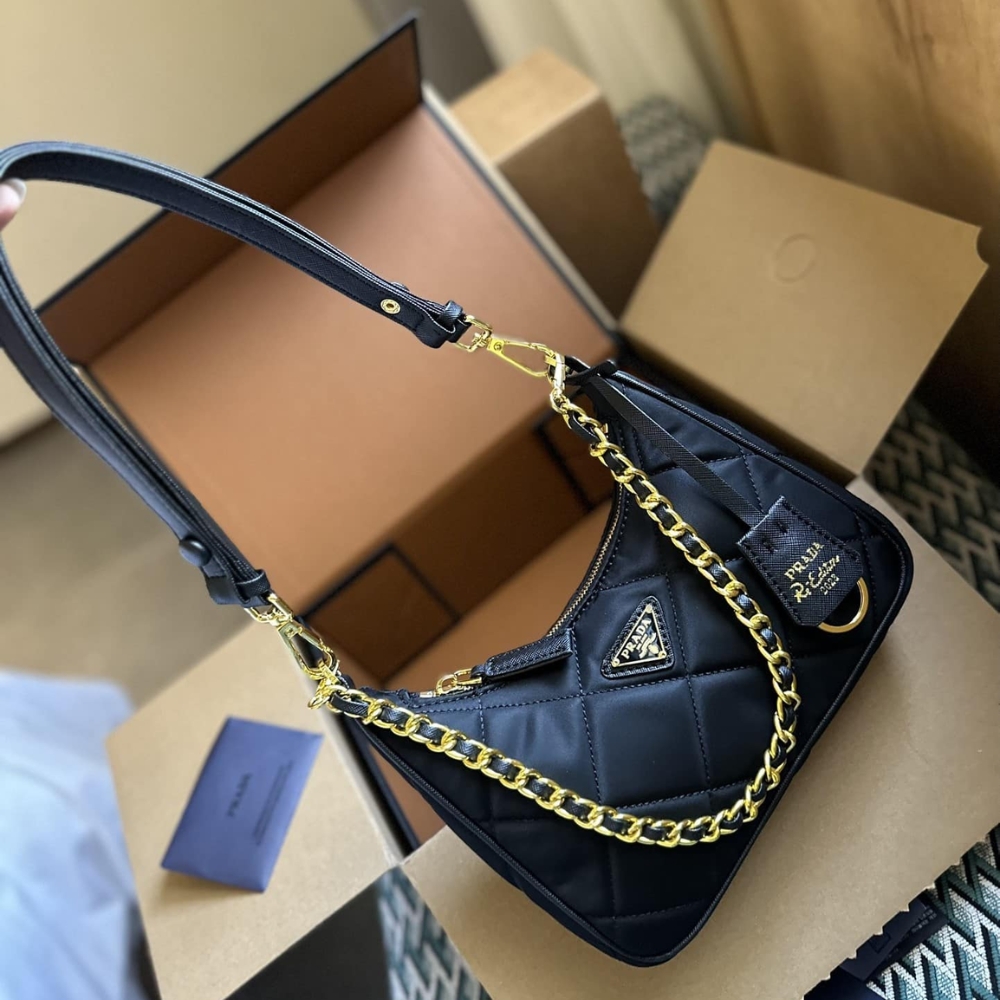 PRADA RE EDITION 1995 CHAÎNE RE NYLON MINI BAG BLACK 22CM 1BC204 2AOS F0002 V QOO - Image 4