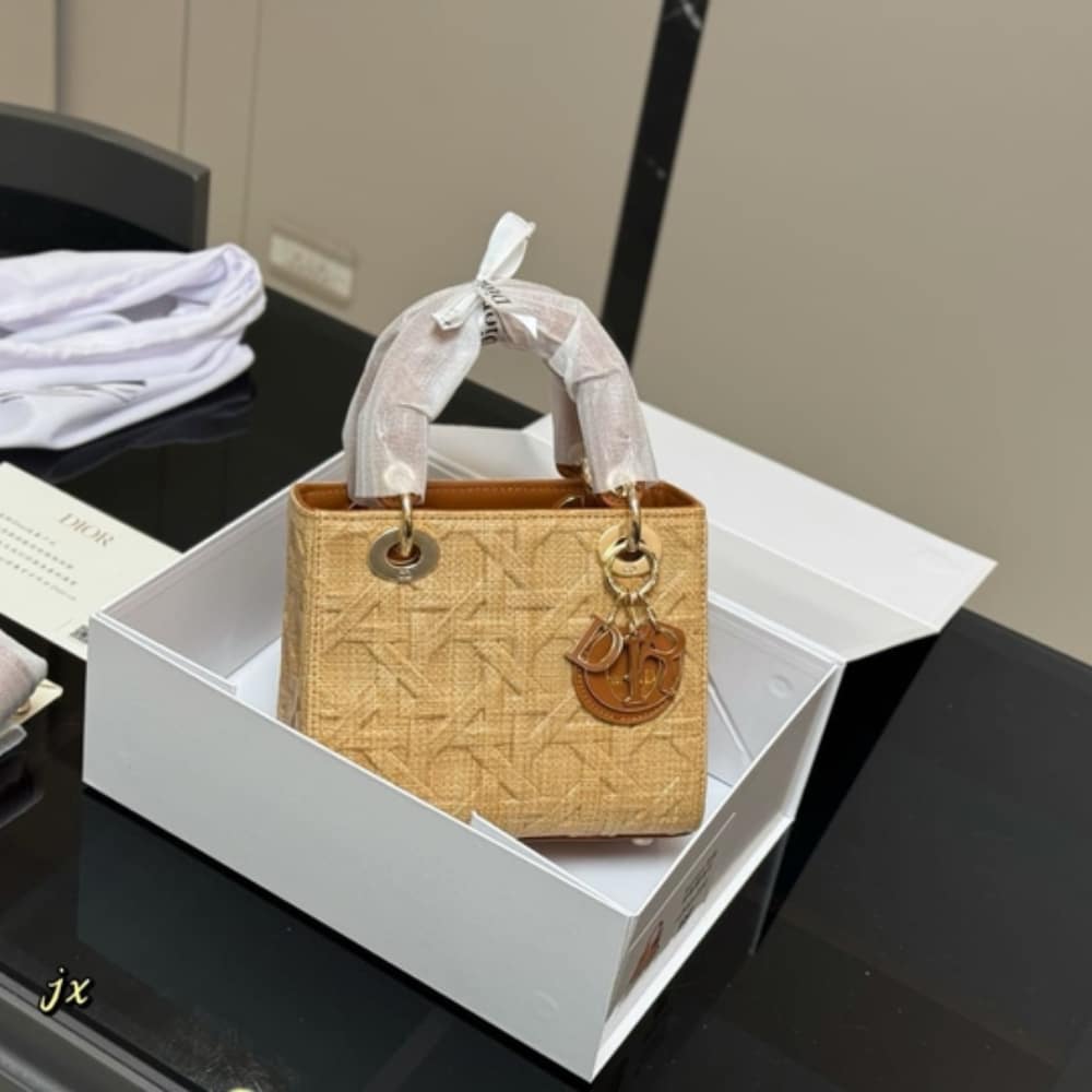 Alternative view of DIOR MEDIUM LADY DIOR BAG NATURAL CANNAGE RAFFIA 17CM M0565OMBD M925