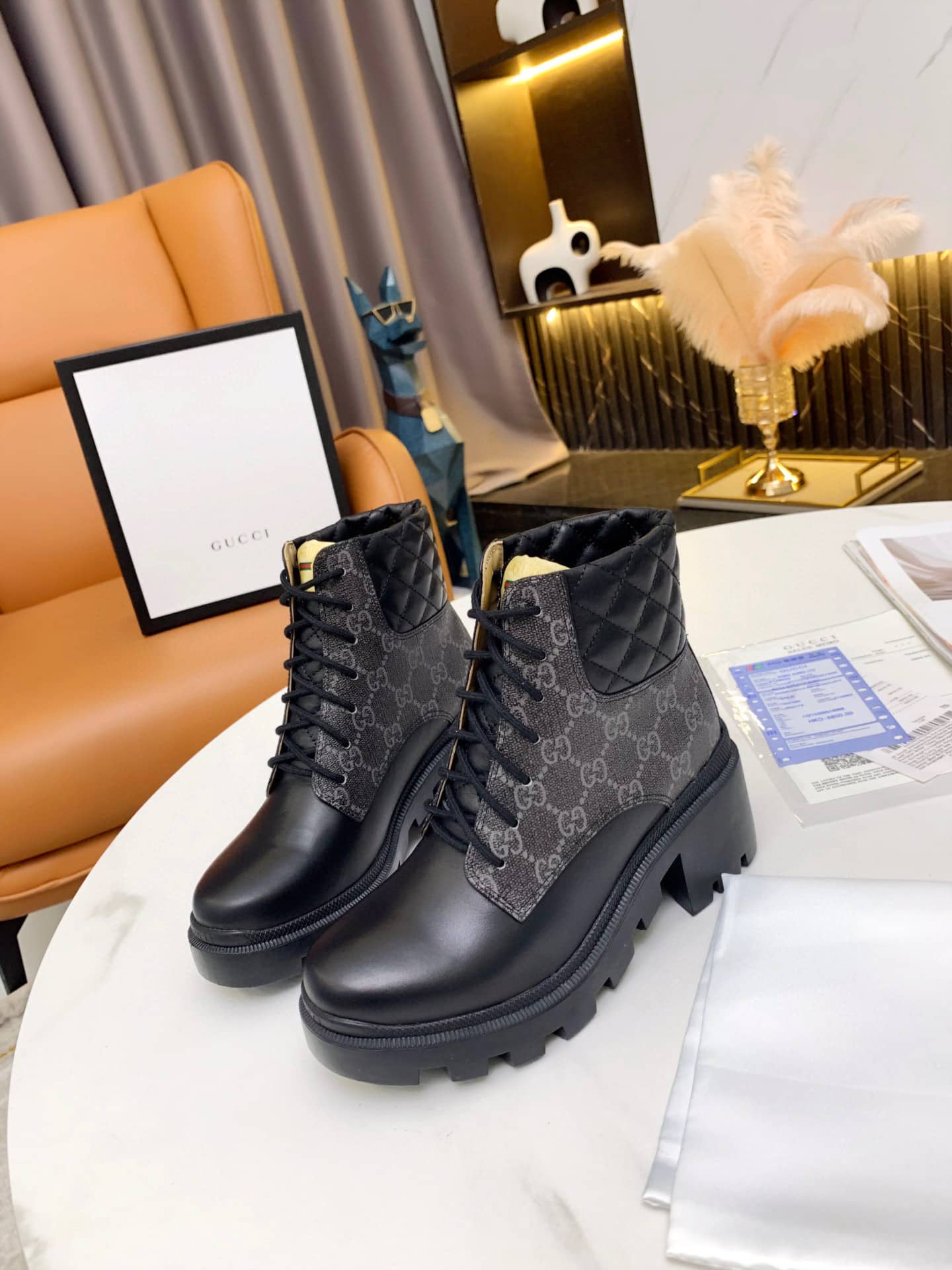 GUCCI GG SUPREME ANKLE BOOTS BLACK 659691 UC810 1000 - Image 2