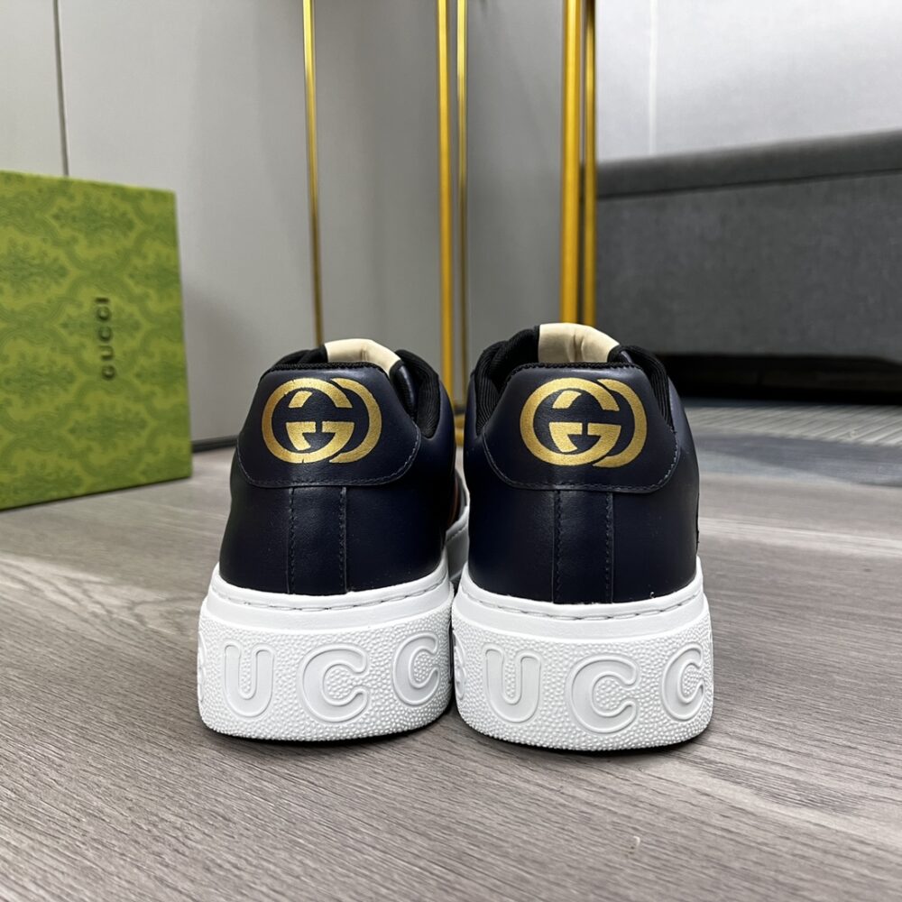 GUCCI SNEAKER MULTICOLOR SIDE BANDS NAVY BLUE - Image 3
