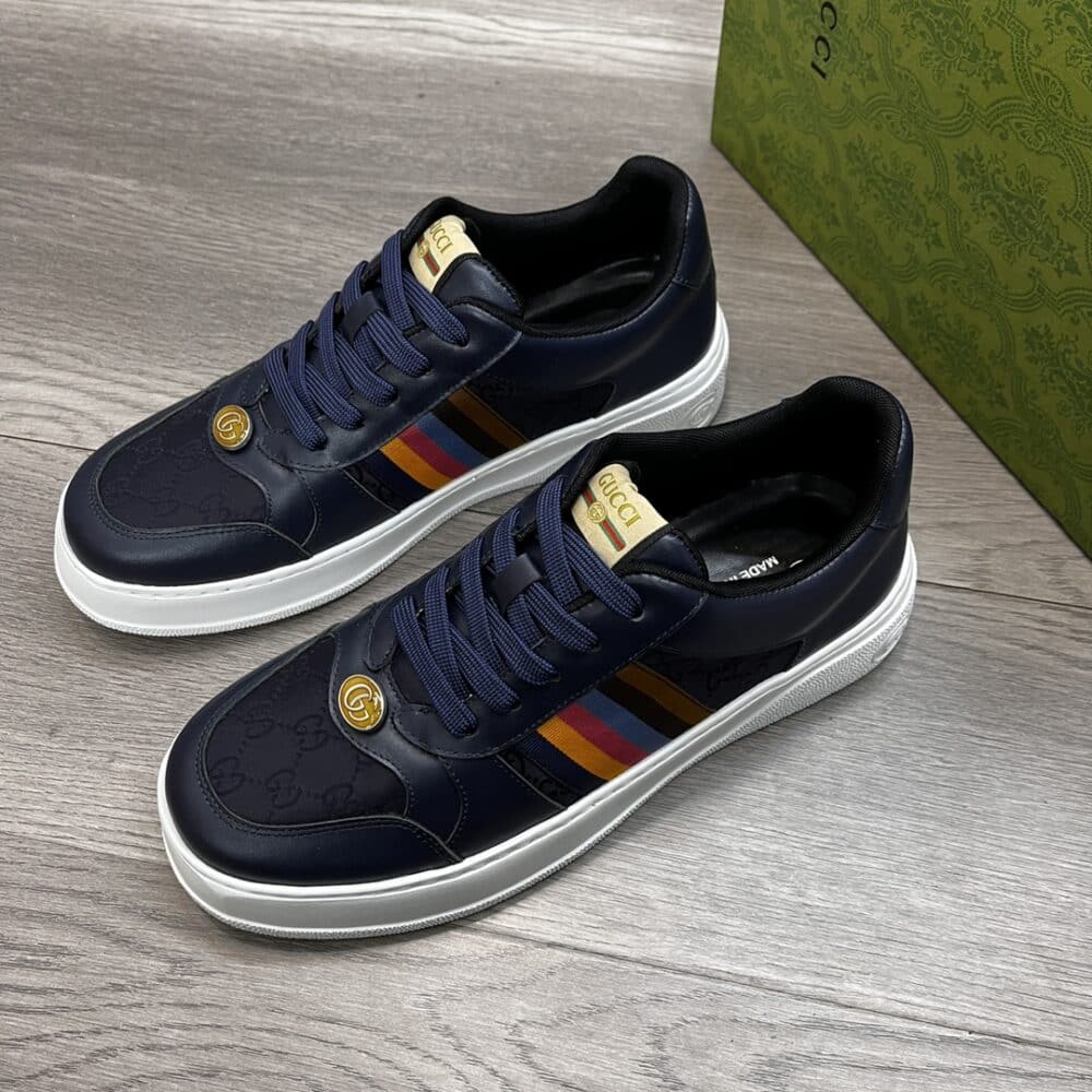 GUCCI SNEAKER MULTICOLOR SIDE BANDS NAVY BLUE - Image 4