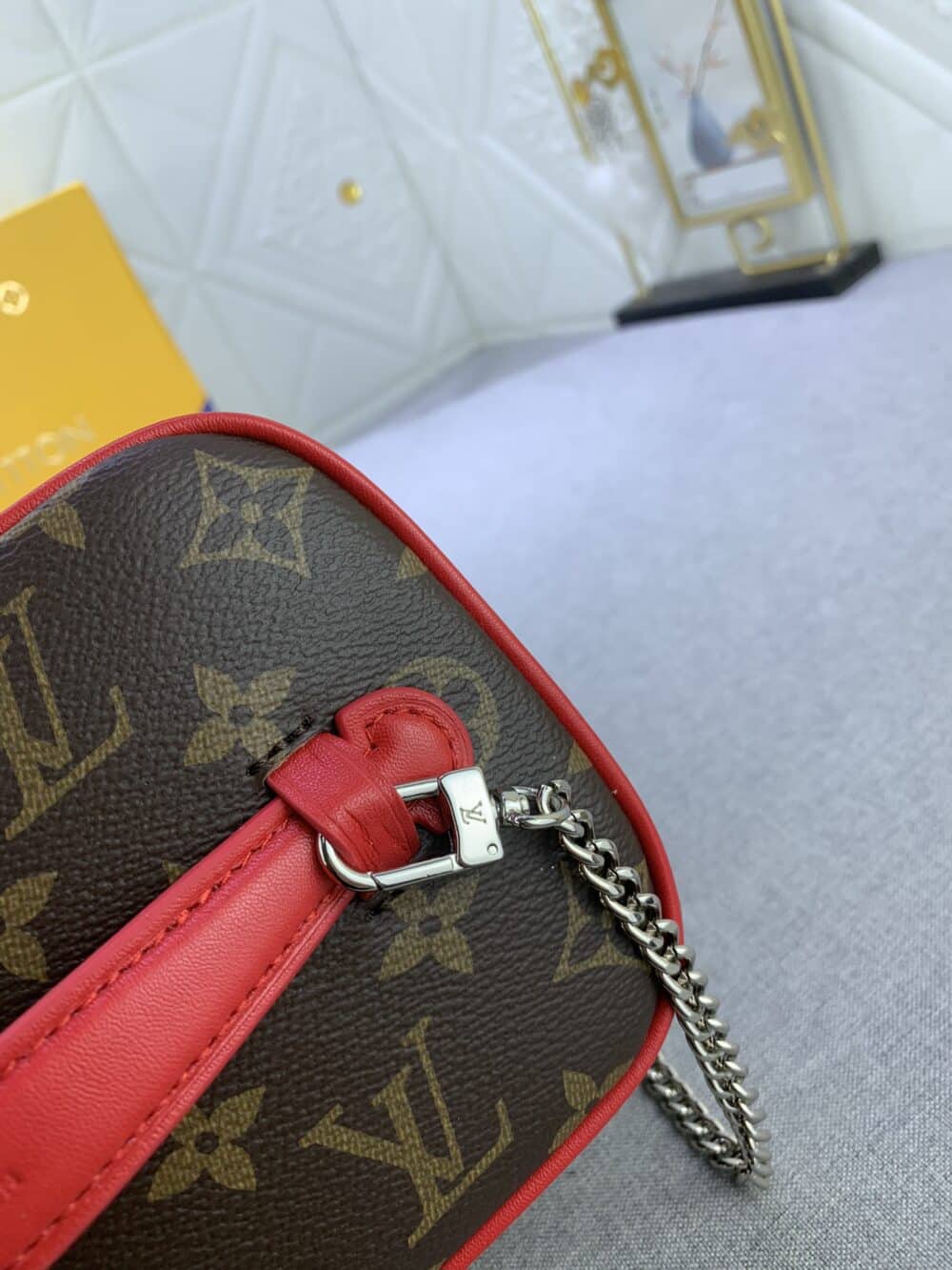 LOUIS VUITTON NICE MINI MONOGRAM CANVAS RED 20CM M46766 - Image 4