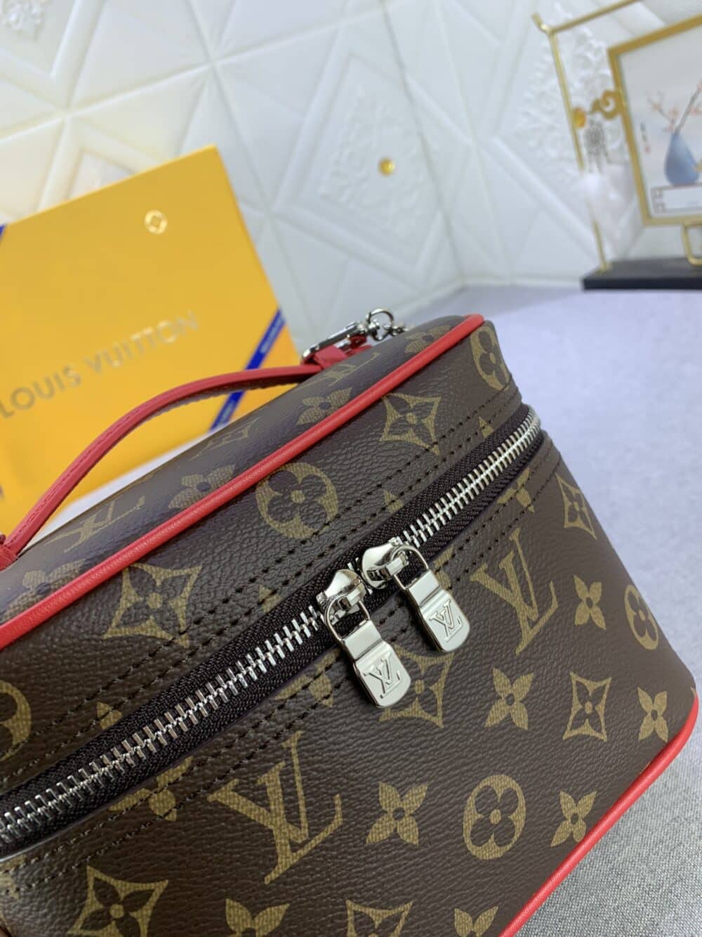 LOUIS VUITTON NICE MINI MONOGRAM CANVAS RED 20CM M46766 - Image 5