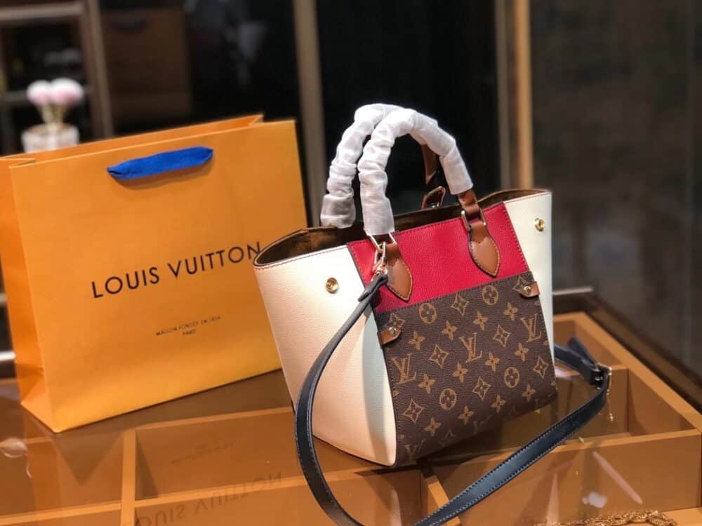 LOUIS VUITTON FOLD TOTE MONOGRAM RED WHITE 22CM - Image 5