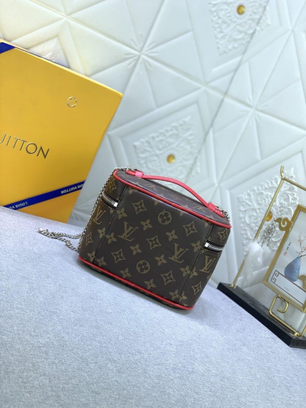 LOUIS VUITTON NICE MINI MONOGRAM CANVAS RED 20CM M46766 - Image 8