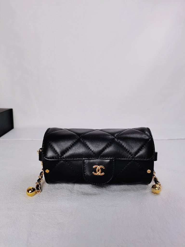 Alternative view of CHANEL LIPSTICK BAG WITH CHAIN GHW BLACK 15CM