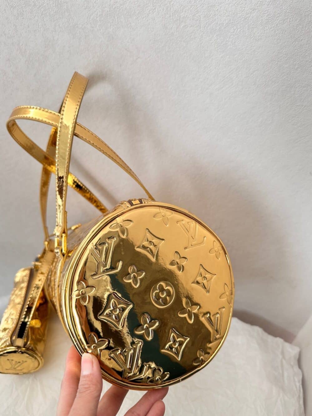 LOUIS VUITTON PAPILLON MIROIRE HANDBAG GOLD 30CM M95270 - Image 3