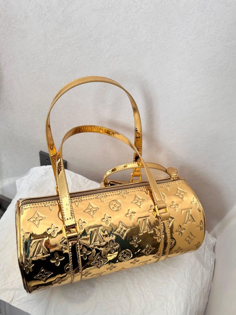 LOUIS VUITTON PAPILLON MIROIRE HANDBAG GOLD 30CM M95270 - Image 5