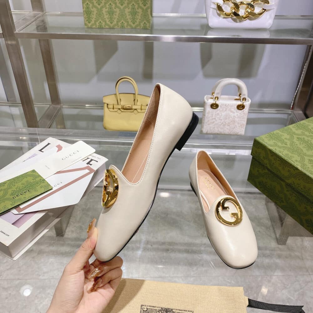 GUCCI LOGO PLAQUE LOAFERS WHITE 723395 C9D00 9022 - Image 3