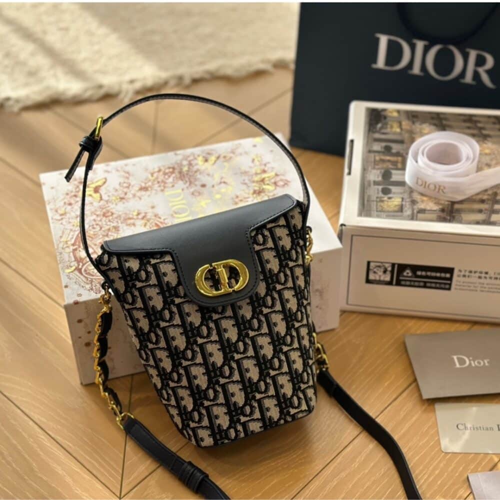 Alternative view of DIOR 30 MONTAIGNE MINI BUCKET BAG BLUE 11CM S2319UTZQ M928