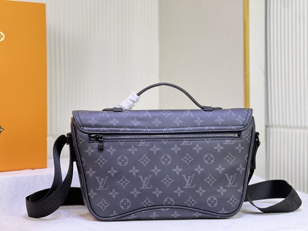 LOUIS VUITTON MONTSOURIS MONOGRAM MESSANGER BAG BLACK 34CM - Image 6