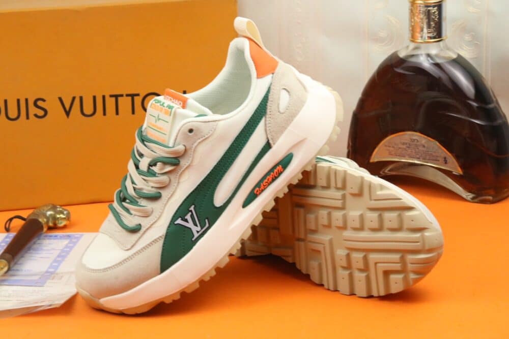 LOUIS VUITTON COLORBLOCK MEN SNEAKER BEIGE - Image 6