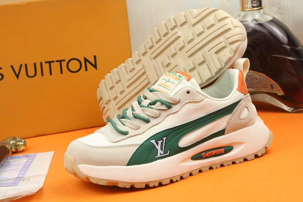 LOUIS VUITTON COLORBLOCK MEN SNEAKER BEIGE - Image 4