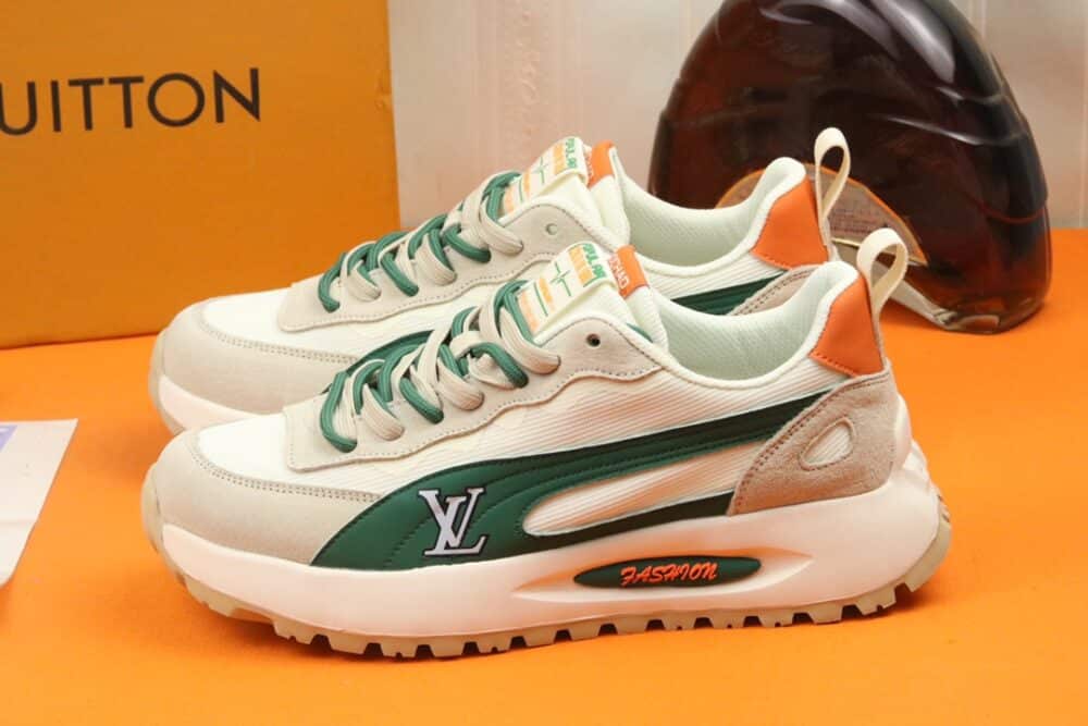 LOUIS VUITTON COLORBLOCK MEN SNEAKER BEIGE - Image 2