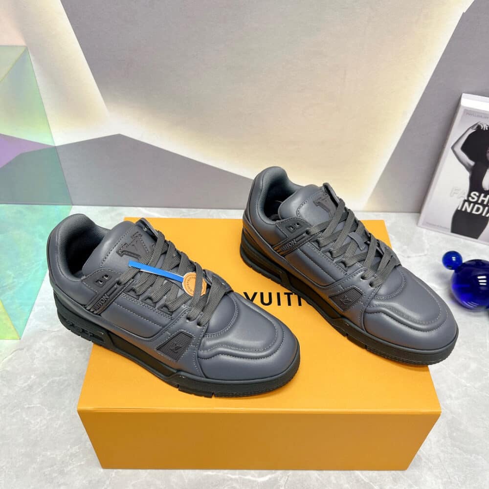 LOUIS VUITTON LV TRAINERS GRAY 1AC5CU - Image 2
