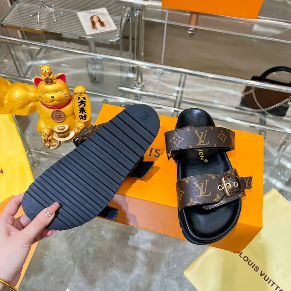 LOUIS VUITTON BOMDIA FLAT MULE BROWN 1A3R5M - Image 8