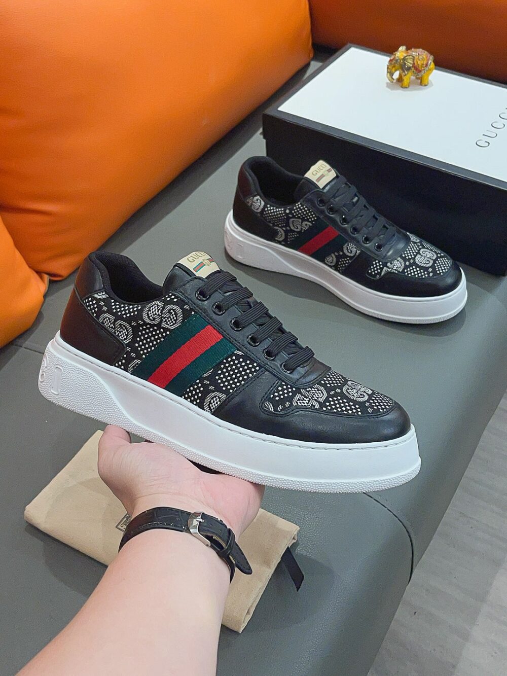 GUCCI SCREENER GG HIGH TOP SNEAKER LEATHER IN BLACK - Image 4