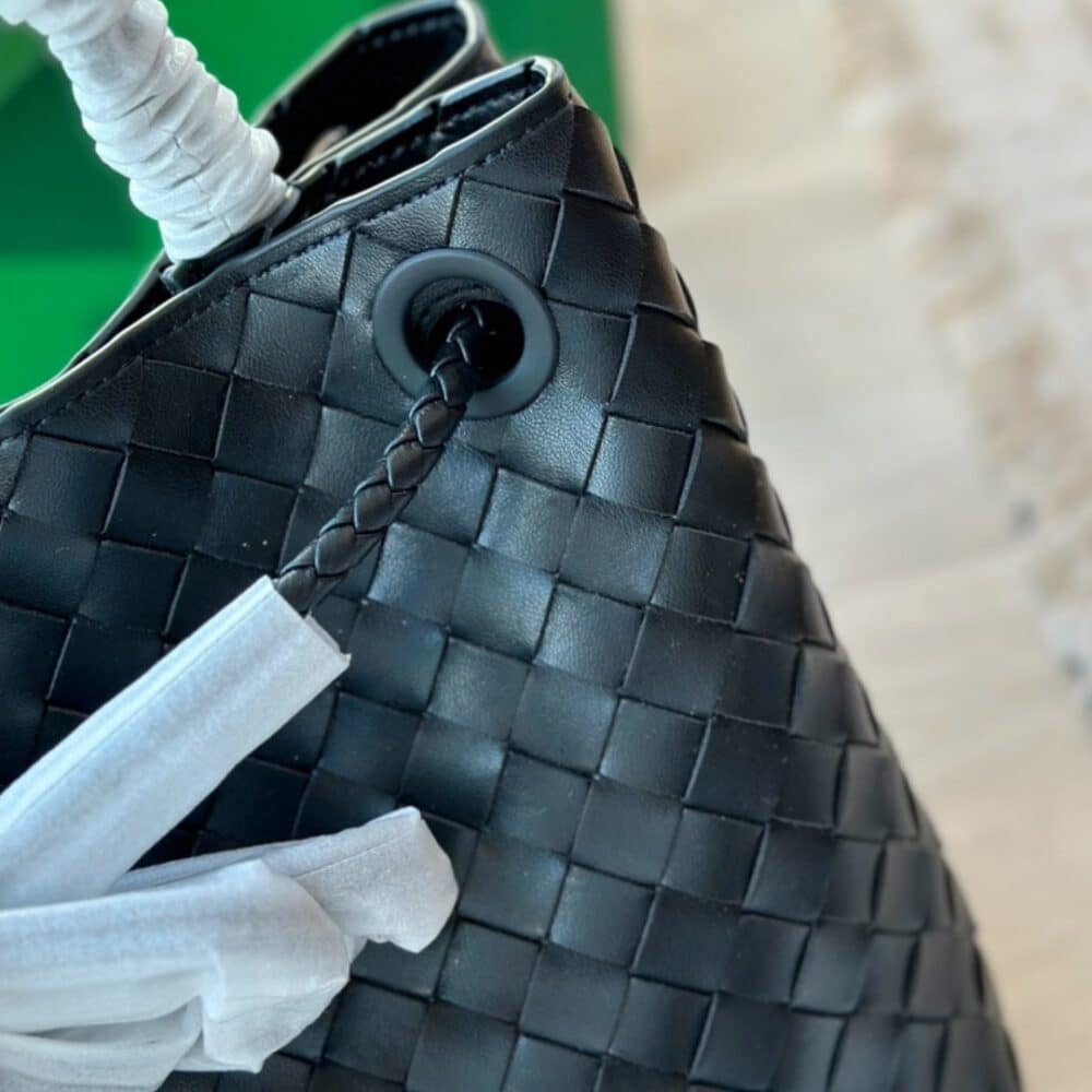 BOTTEGA VENETA ANDIAMO INTRECCIATO LEATHER TOP HANDLE BAG BLACK 33CM 766014VCPP11139 - Image 5