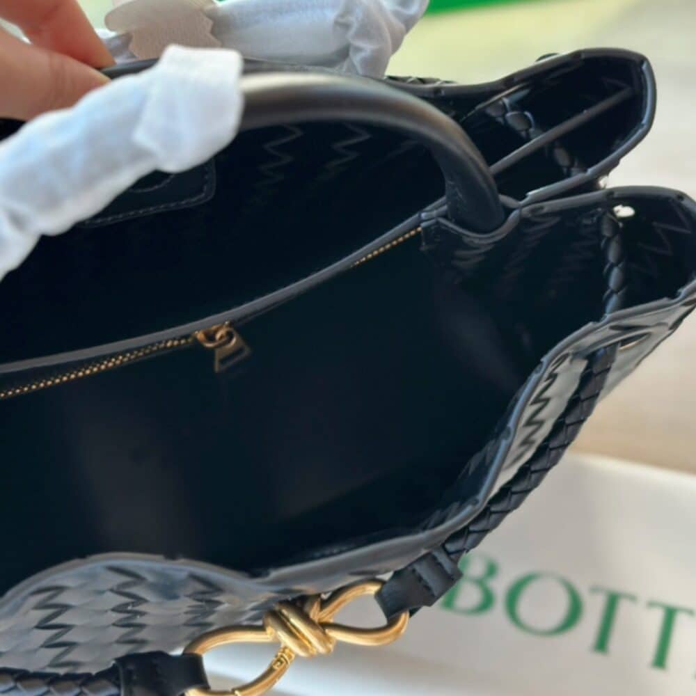 BOTTEGA VENETA ANDIAMO INTRECCIATO LEATHER TOP HANDLE BAG BLACK 33CM 766014VCPP11139 - Image 6