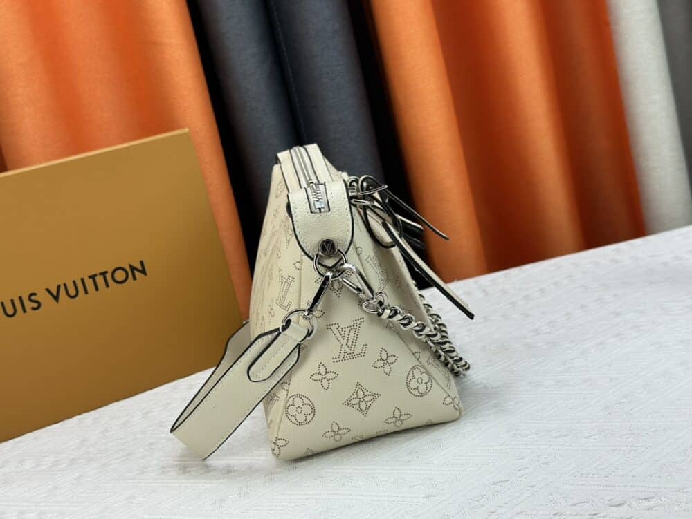 LOUIS VUITTON HAND IT ALL PM CREME 29CM M24114 - Image 6