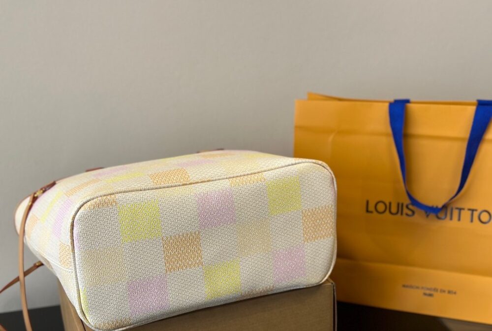 LOUIS VUITTON NEVERFULL MM DAMIER CANVAS PEACH 31CM N40668 - Image 5