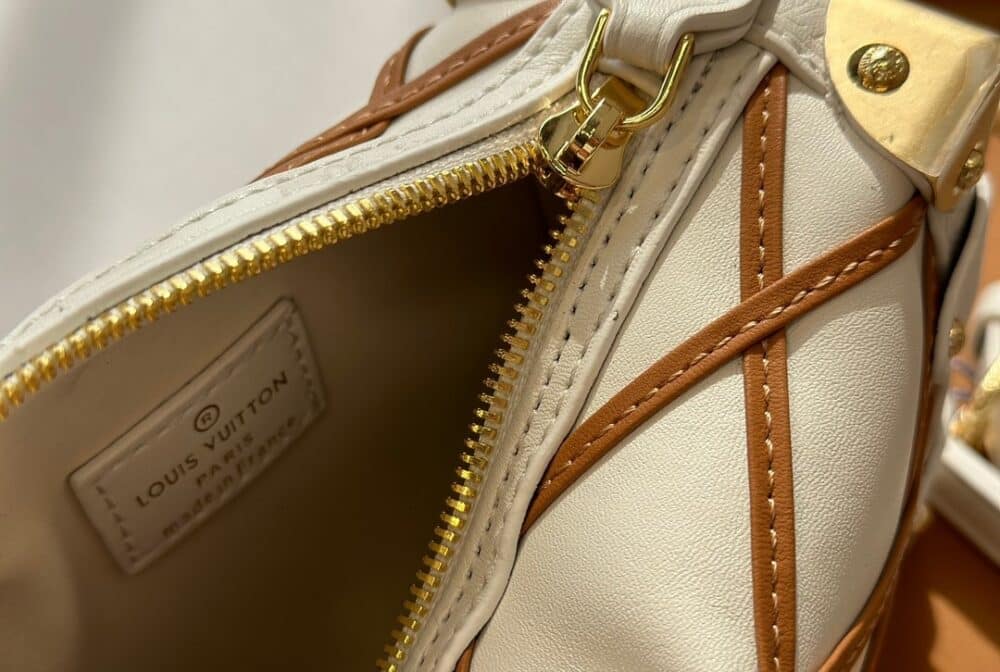 LOUIS VUITTON SIDE TRUNK PM CRÈME NOISETTE 18CM M25216 - Image 10
