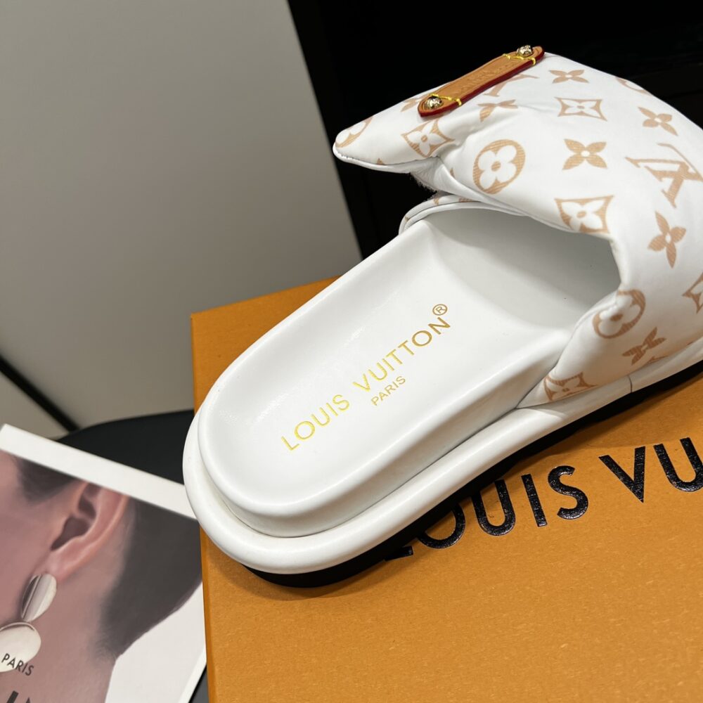 LOUIS VUITTON POOL PILLOW FLAT COMFORT MULE SANDALS BEIGE 1ACJZA - Image 3