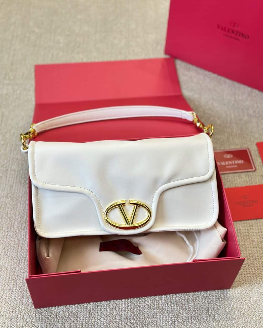 Alternative view of VALENTINO GARAVANI VLOGO 1960 NAPPA LEATHER SHOULDER BAG WHITE 28CM 4W0B0N48ZFJ 098